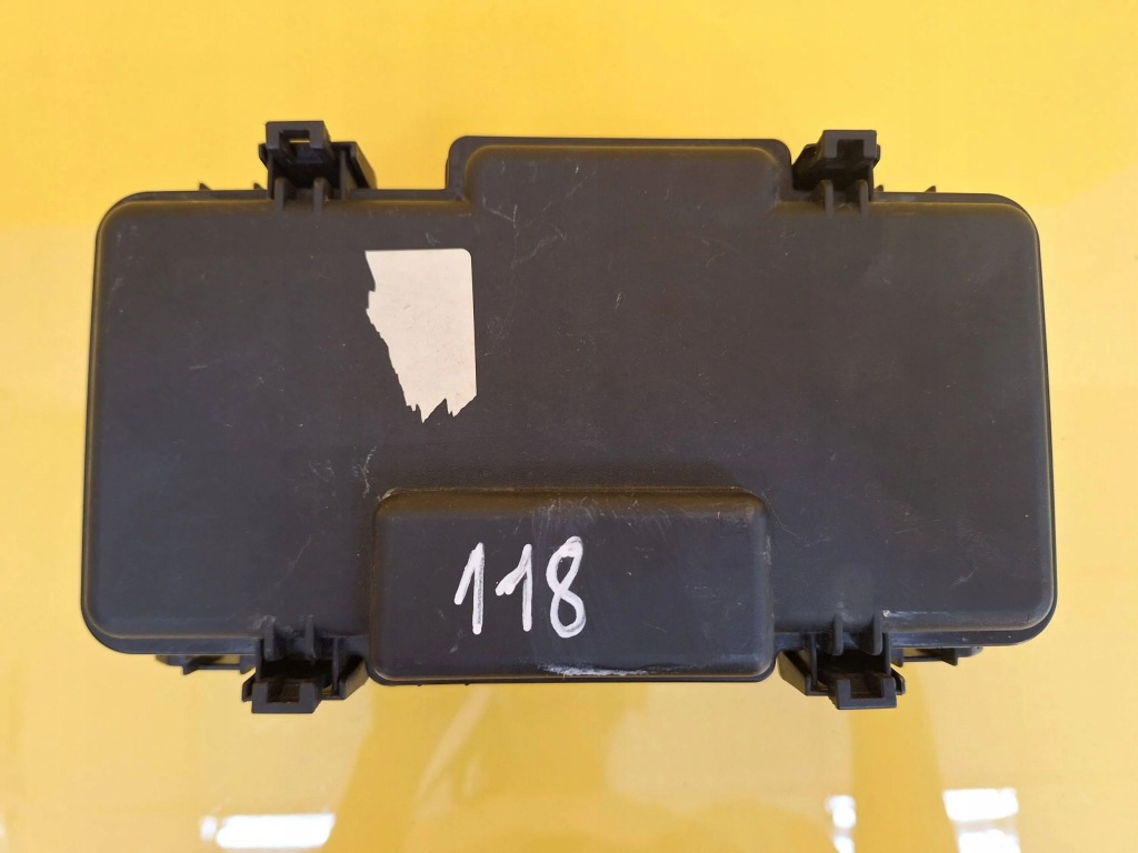 Коробка предохранителей honda civic 08696040 nr118 Недорого