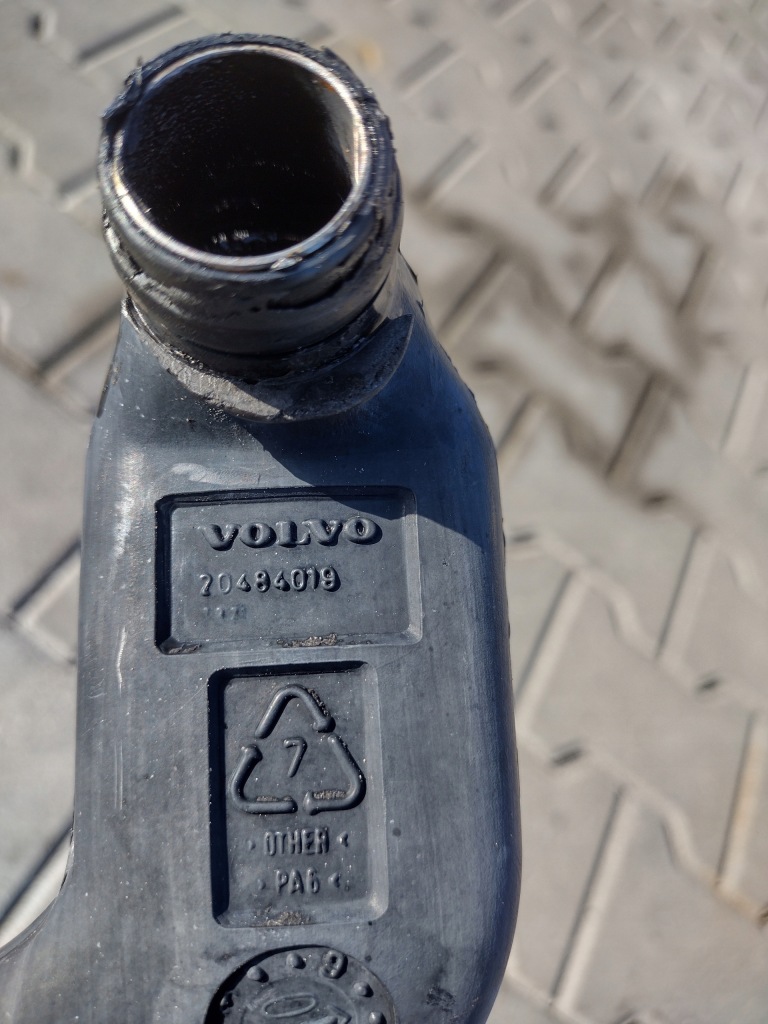фото №3, Вентиляция картера труба слив масла volvo fh fm
