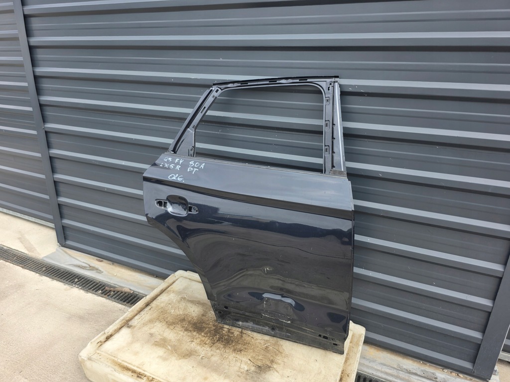 фото №1, Дверь правый задняя audi q5 fy 80a lx5r оригинал !!!