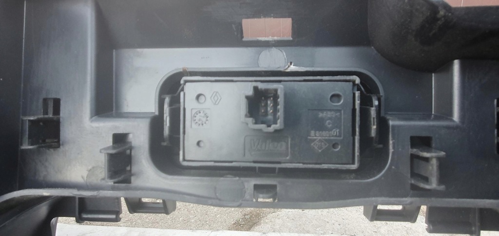 фото №11, Панель приладів консоль приладова панель приладів renault trafic iii