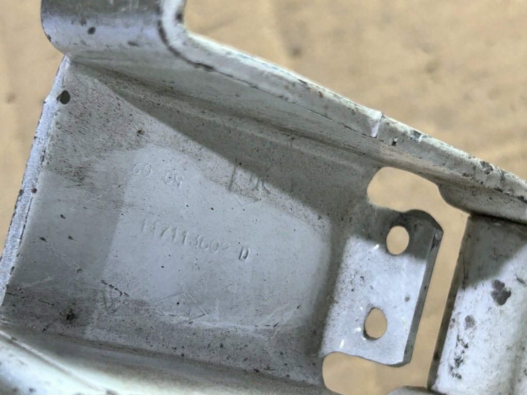 фото №3, Петля дверь левый задняя renault kangoo ii 117113602d