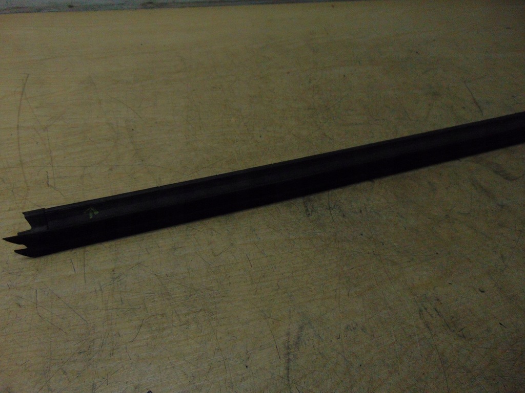 фото №9, Молдинг ущільнювач двері правий перед peugeot 2008