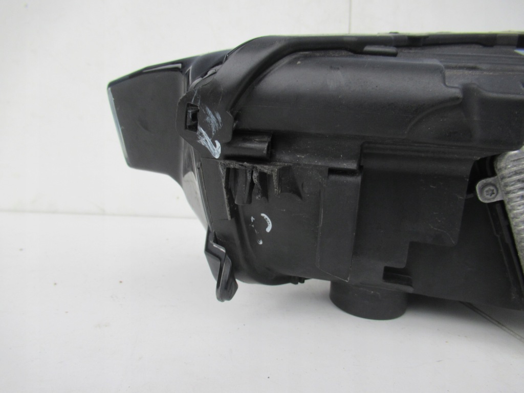 фото №6, Skoda scala 657 лампа full led правая 657941016a