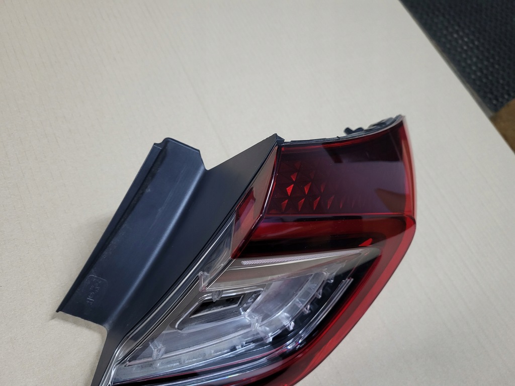 фото №5, Renault captur ii 2 лампа задняя задняя правая led