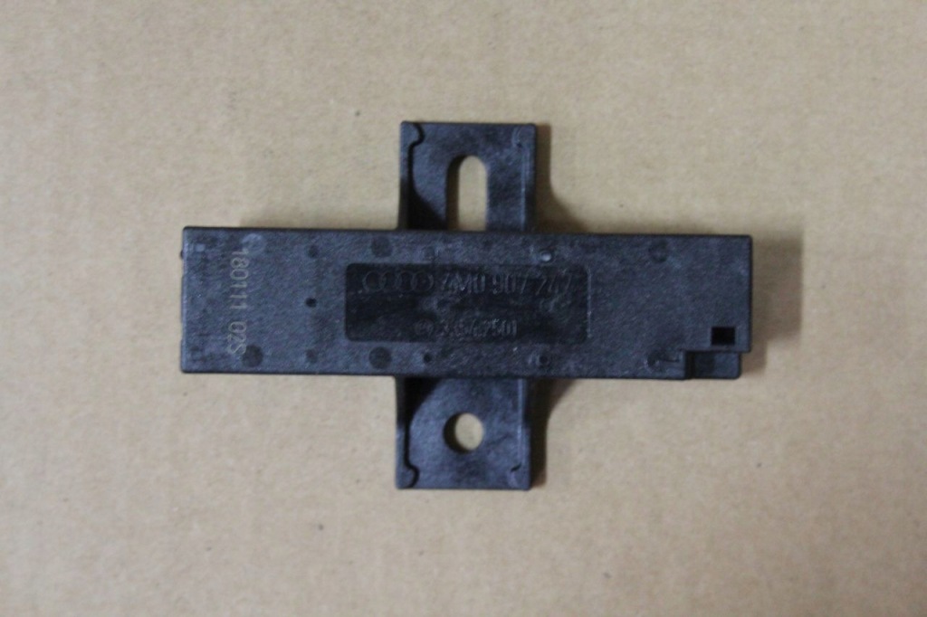 фото №1, Модуль антенны kessy vw touareg iii 4m0907247