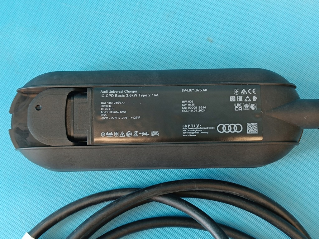 фото №13, Audi q3 f3 sportback 1.4 tfsi e 24r зарядний пристрій шланг заряджання 8v4971675ak