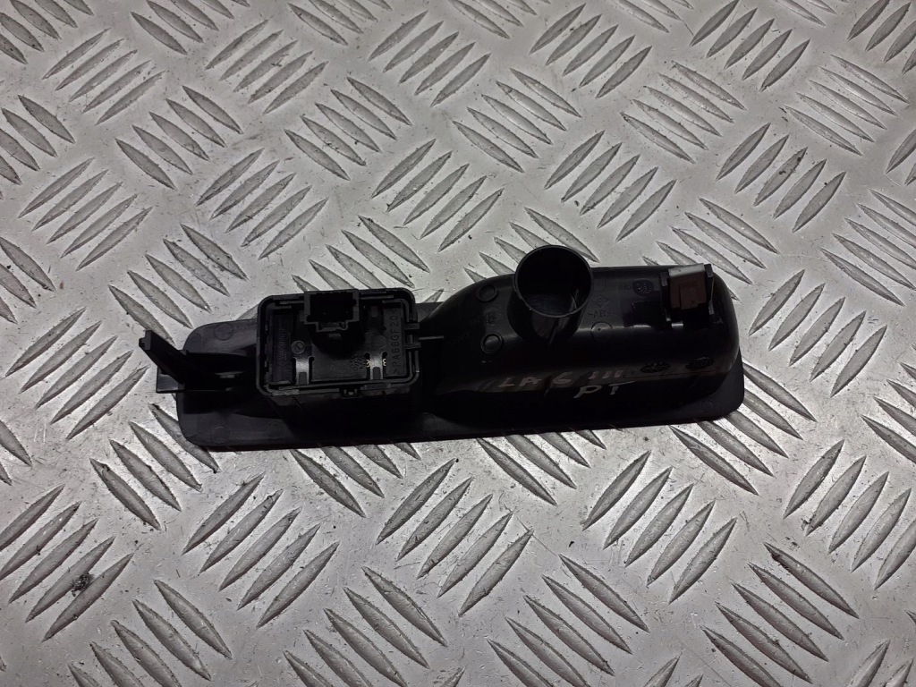 фото №2, Панель скло правий задня renault laguna iii 82944002r