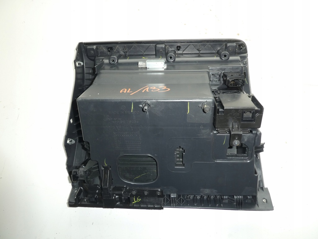 фото №7, Vw jetta 6 vi бардачок 5c7857097