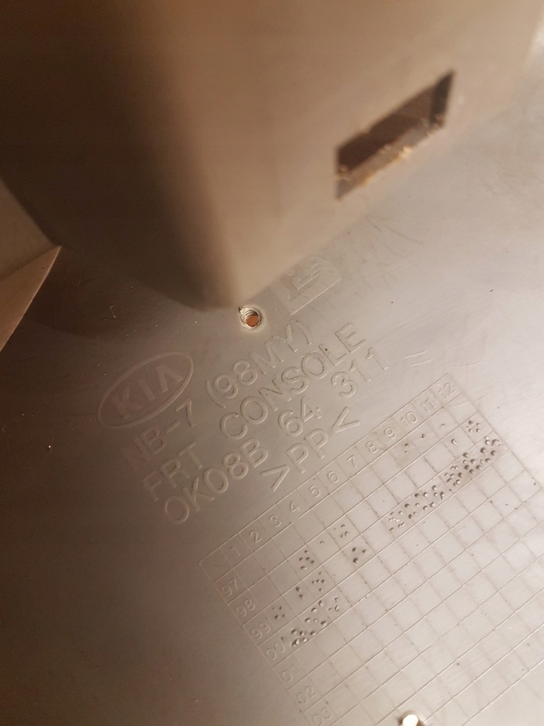 фото №3, Консоль средняя туннель kia sportage grand i