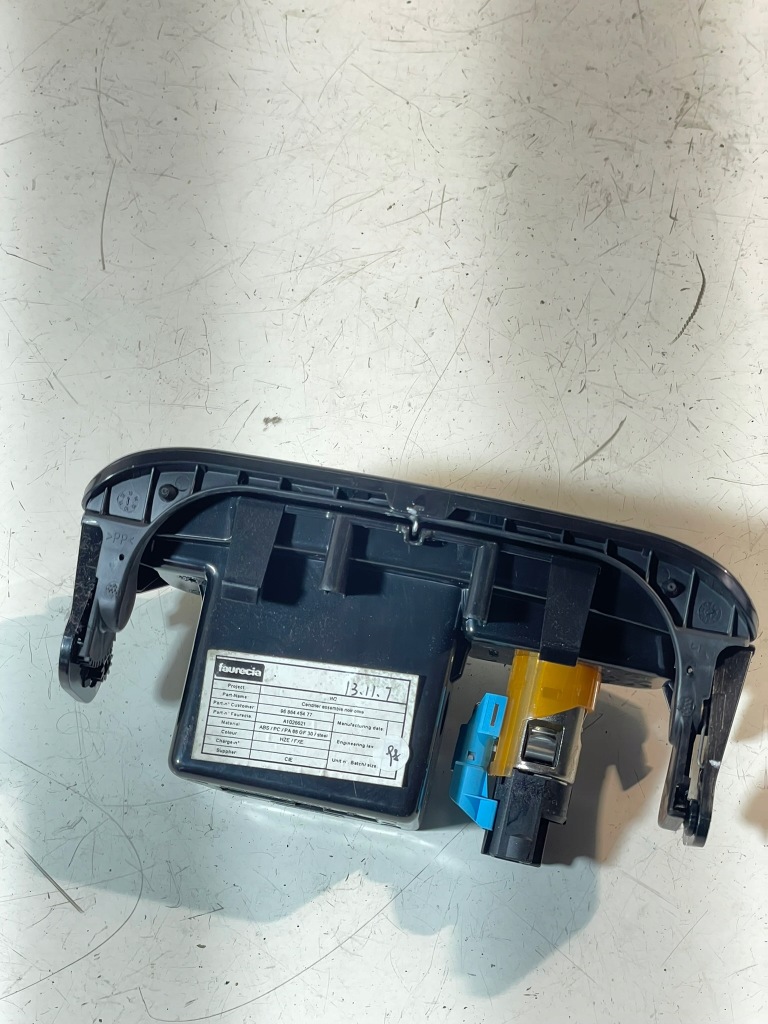 фото №5, Пепельница бардачок защита панели консоли peugeot 508 i 1 - 9686445477