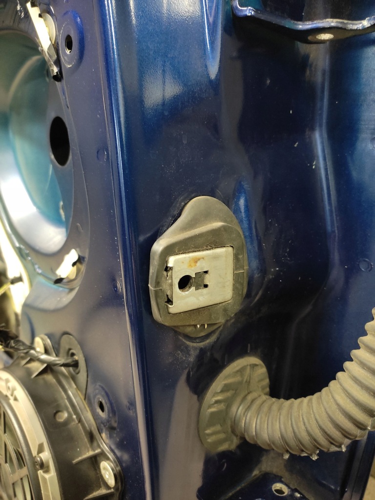 фото №10, Peugeot 407 дверь левый задняя лак kplc