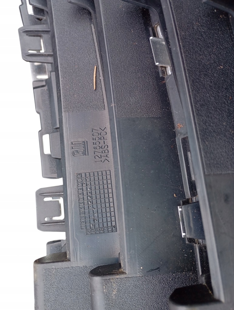 Решётка радиатора бампера решётка радиатора радиатора saab 93 9-3 рестайлинг  оригинальный номер 12765507 Киев