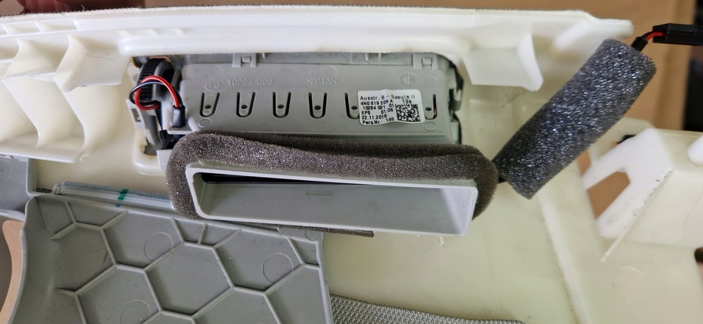 фото №5, Захист стійка audi a6 c8 4k0867243a оригінал jak новий ліва