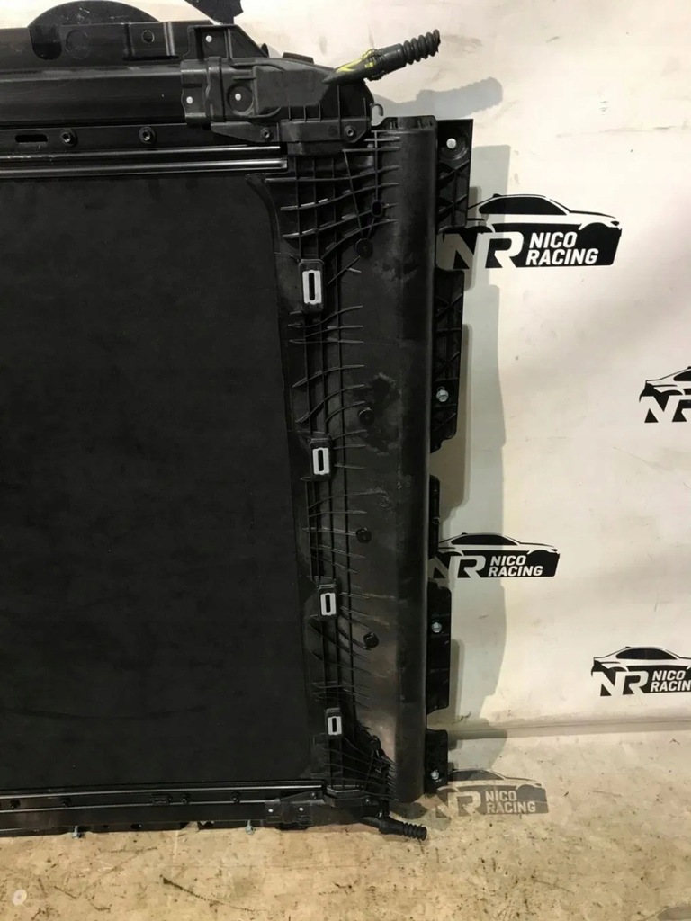 фото №12, Панорама дах панорамний bmw g05 f95 sky lounge