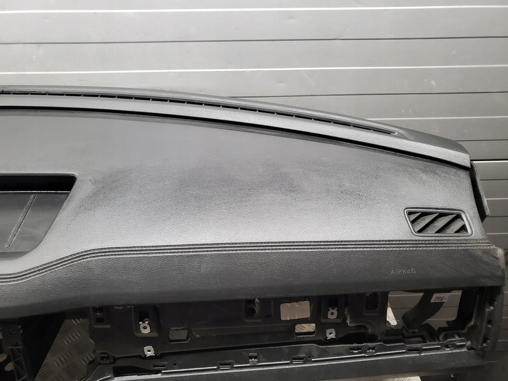 фото №13, Volkswagen atlas 3cn857181a с передний панели приборная, консоль