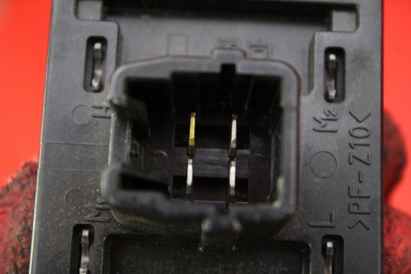 фото №9, Резистор обдув резистор suzuki swift iv mk6 05r