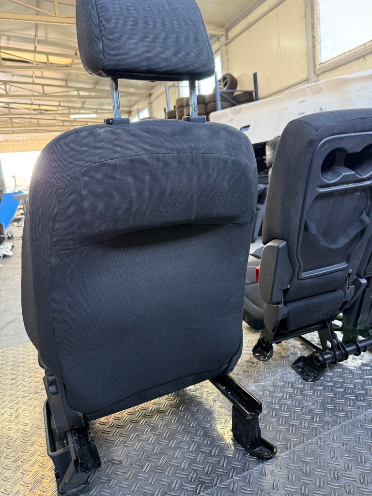 фото №9, Transit connect mk2 13-18 сиденья заднее сиденье комплект стена перегородочная