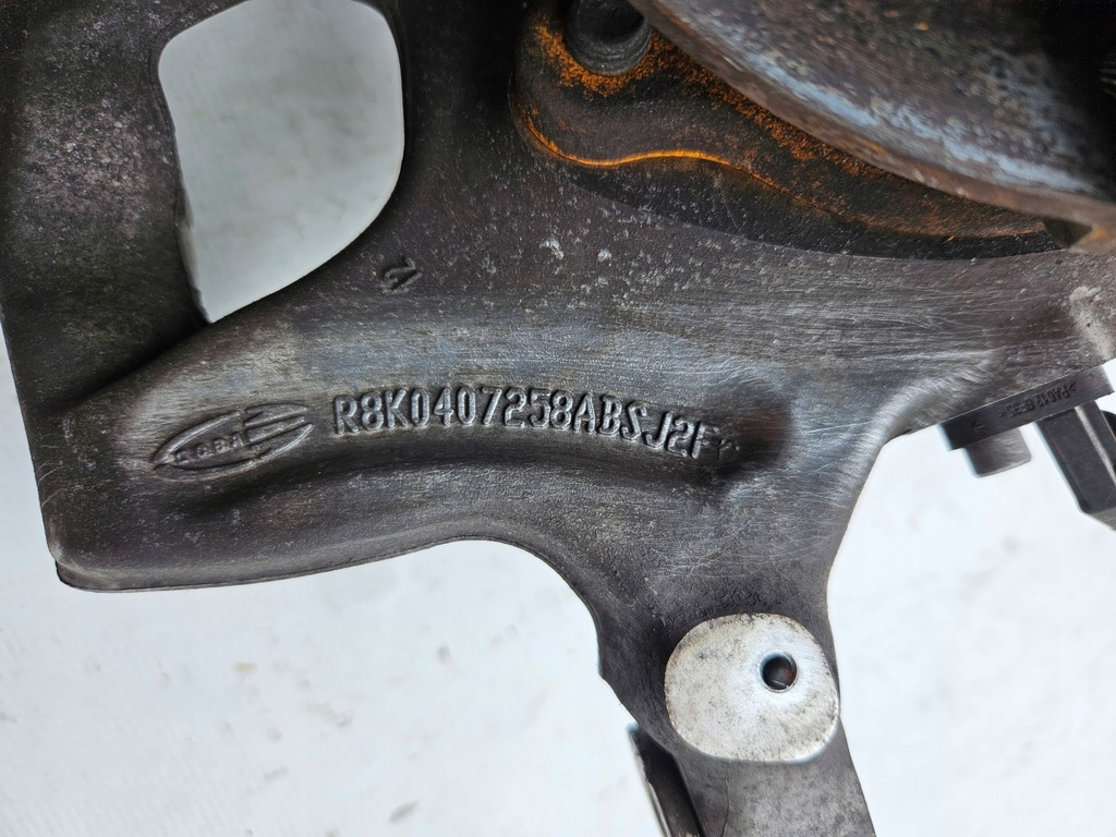 фото №7, Поворотный кулак правый перед правая передняя audi a6 c7 4g a7 a4 b8 lift