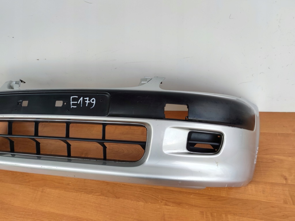 Honda logo бампер перед оригінальний 96-01 rok Ціна