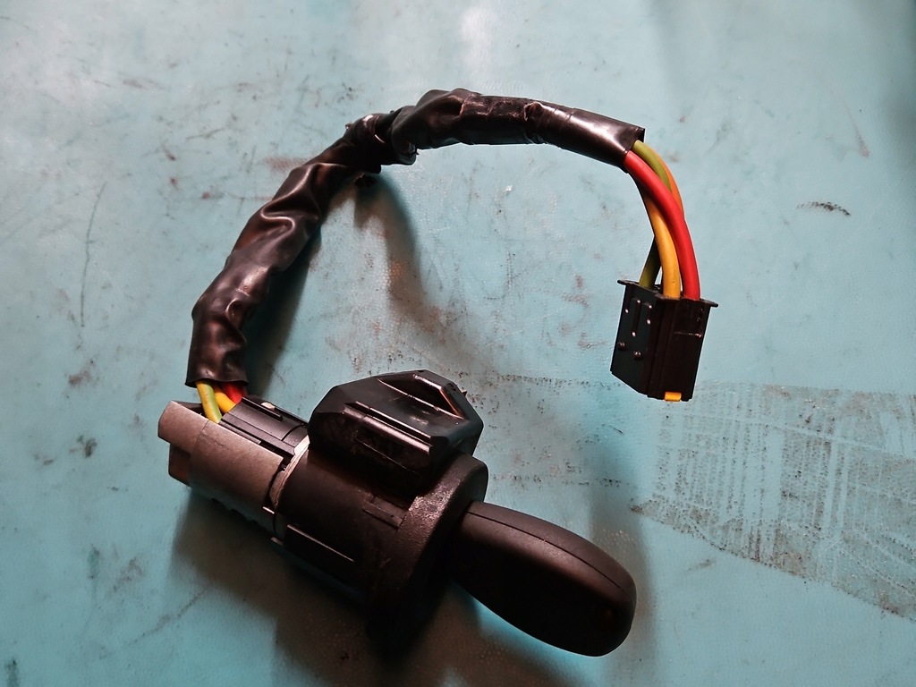 фото №9, Бортовой компьютер блок управления двигателя набор dacia logan i 05-14 1.6 8v