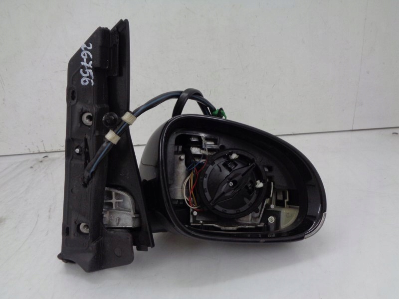 фото №1, Vw golf v plus зеркало правое 13 pin