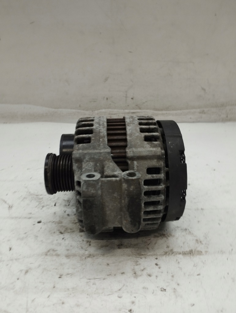 Bmw e87 генератор 0121715017 в Україні