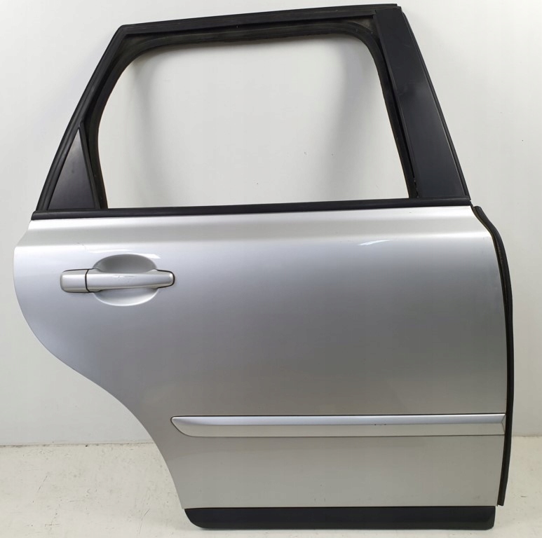 фото №1, Двері правий задня volvo v50