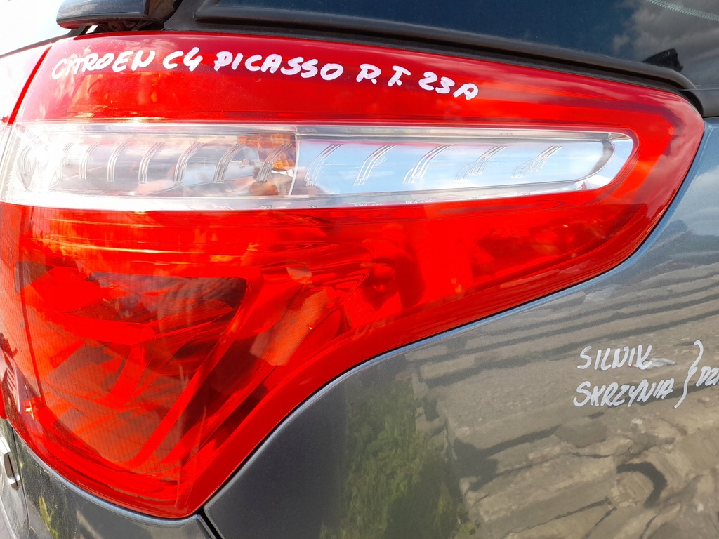 фото №10, Citroen c4 picasso лампа правий задня права крила