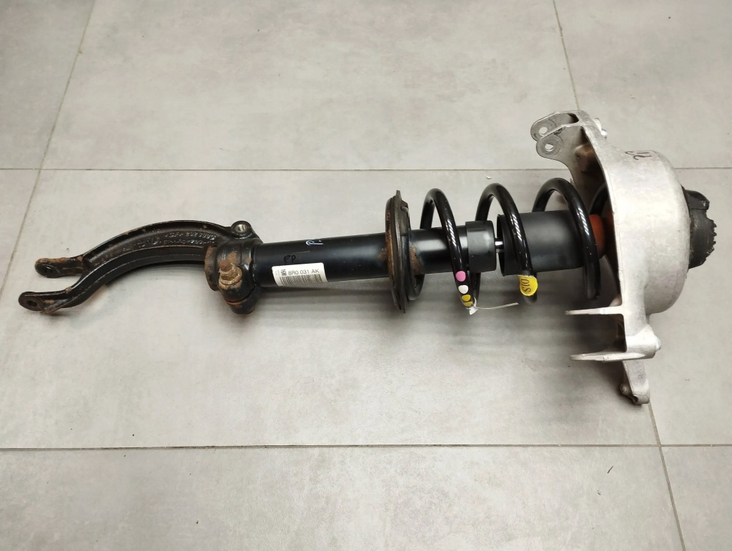 фото №1, Audi q5 8r амортизатор правый перед 8r0031ak