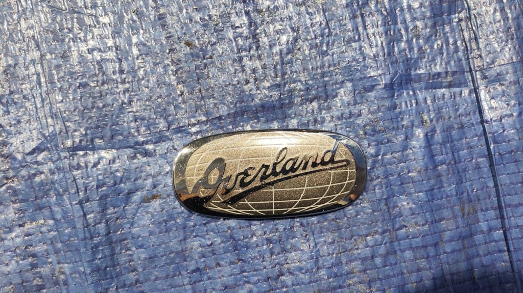 фото №1, Эмблема значок надпись overland оригинал jeep grand cherokee wk 05-10r