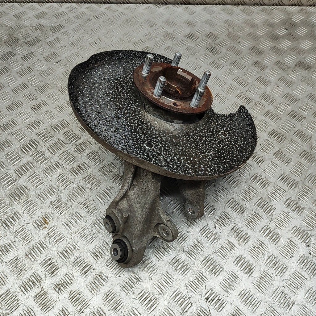 фото №2, Land rover range rover sport l494 2018 левая сторона ступица колеса заднего