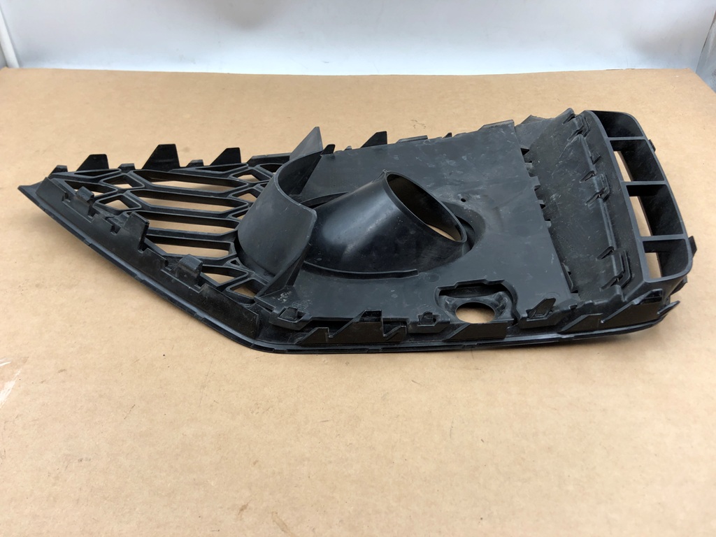 фото №8, Решітка ліва бампера передній 8w0807681as audi rs5 rs4 sportback lci 21-