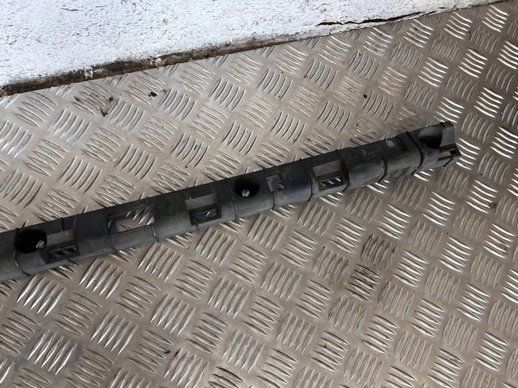 Підсилювач поріг ліва сторона tesla model x 104669000b Недорого