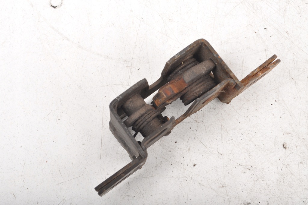 фото №3, Land rover freelander ii l359 замок капот комплект