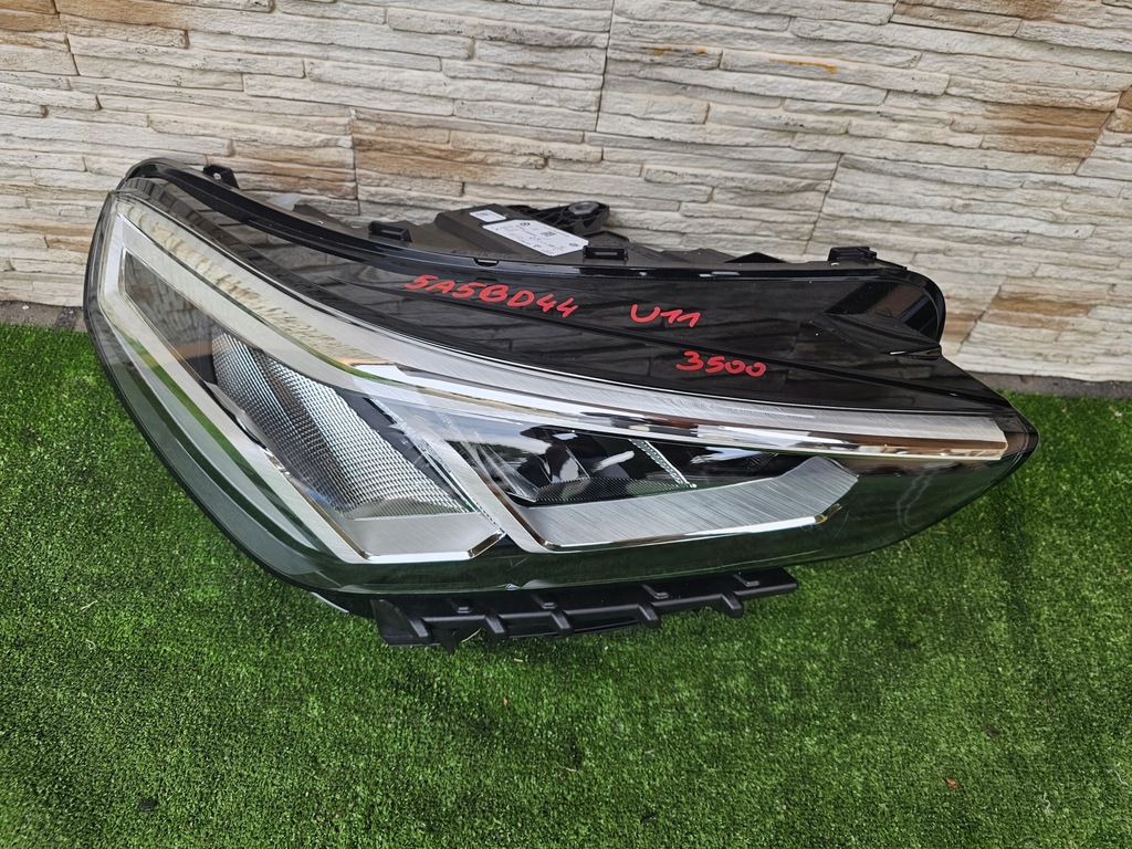 фото №1, Лампа led bmw x1 u11 5a5bd44