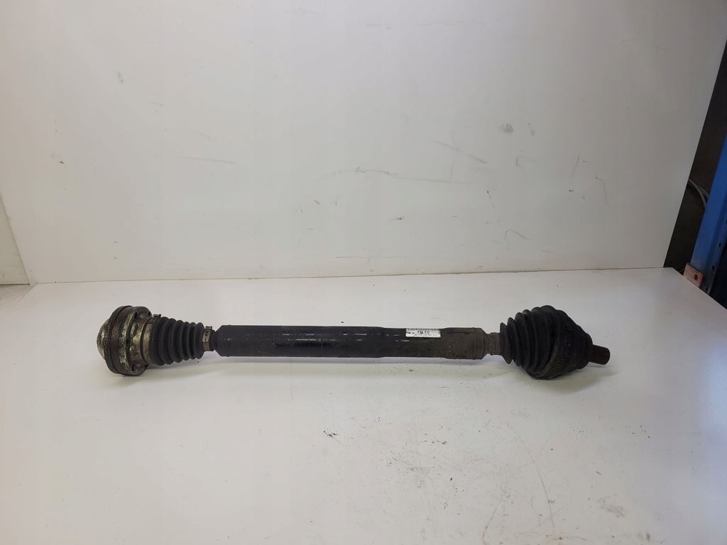 фото №1, Приводной вал правый перед audi a3 8p lift 1k0407272jr