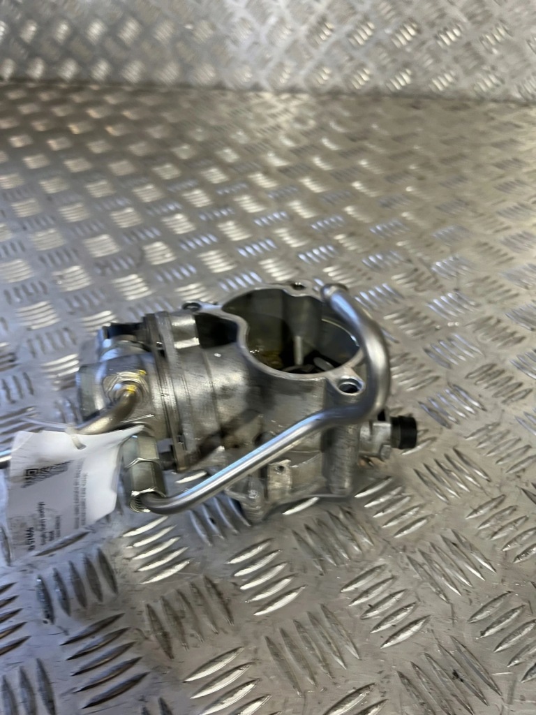 фото №1, Volvo xc90 насос впрыскная 31392104