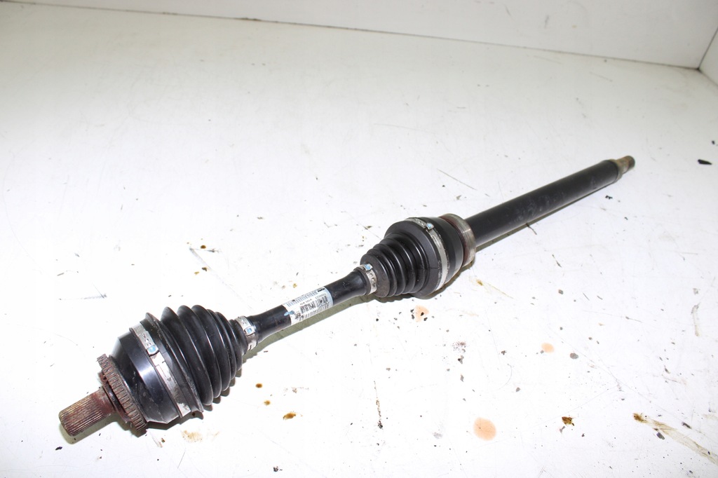 фото №1, Приводной вал правая передняя volvo s80 2.4d p8689207 механическая коробка передач