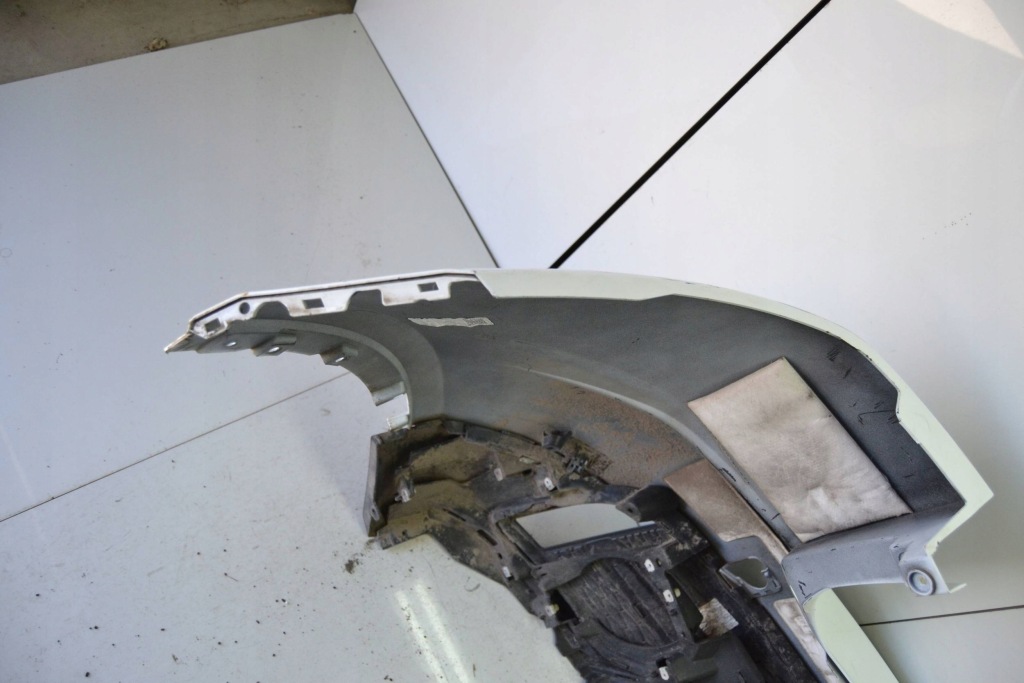 фото №8, Бампер задня задній jaguar e-pace 17-22