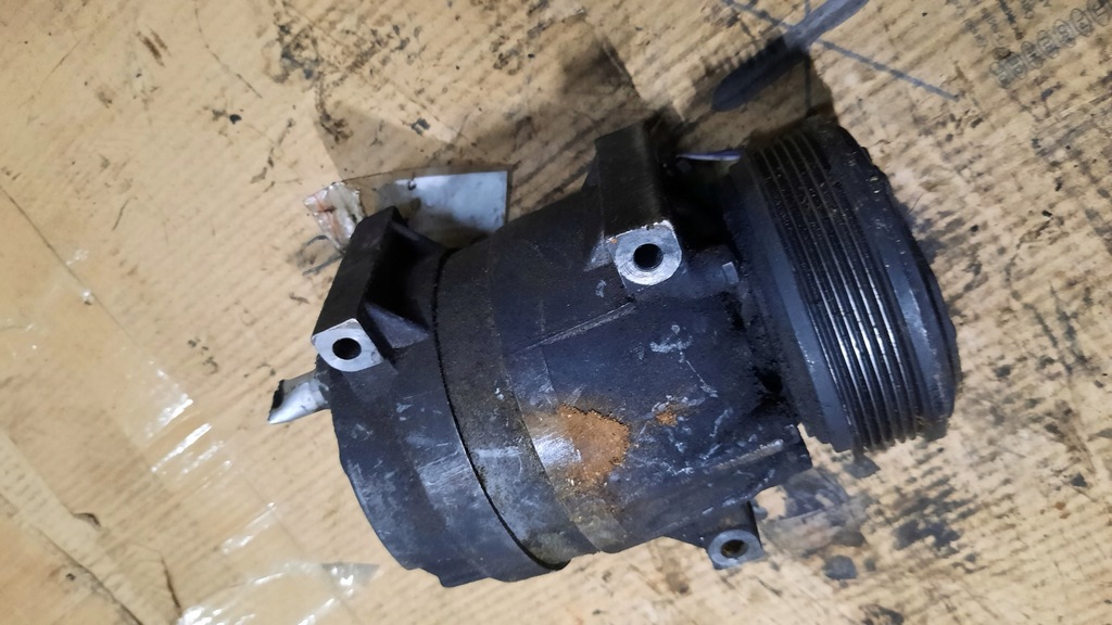 фото №2, Компрессор кондиционера renault megane 1.9d 99r