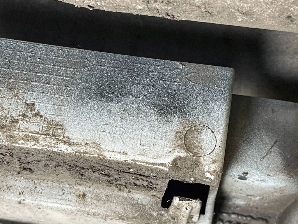 фото №9, Jaguar xe 2015 левая сторона порог