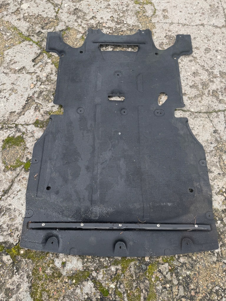 фото №1, Porsche macan плита защита pod двигатель оригинал 95b863821