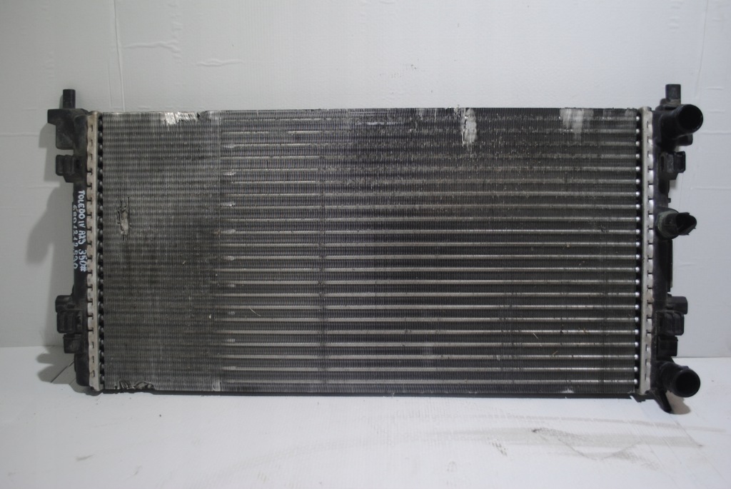 фото №1, Радиатор wody seat toledo iv 6r01212530