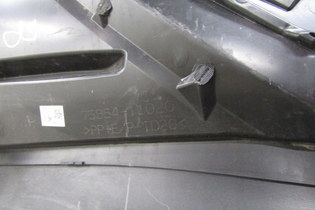 фото №16, Молдинг поріг ліва lexus lc 500 h 16- coupe