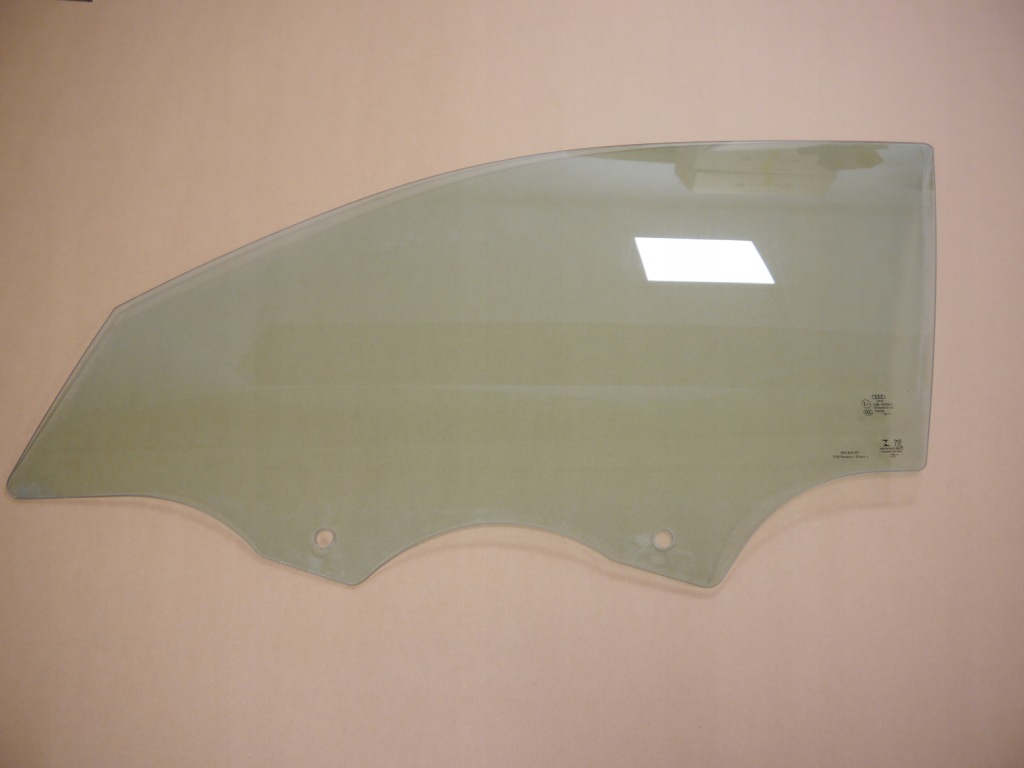 фото №1, Audi a1 82a скло двері перед 82g845201 2019r