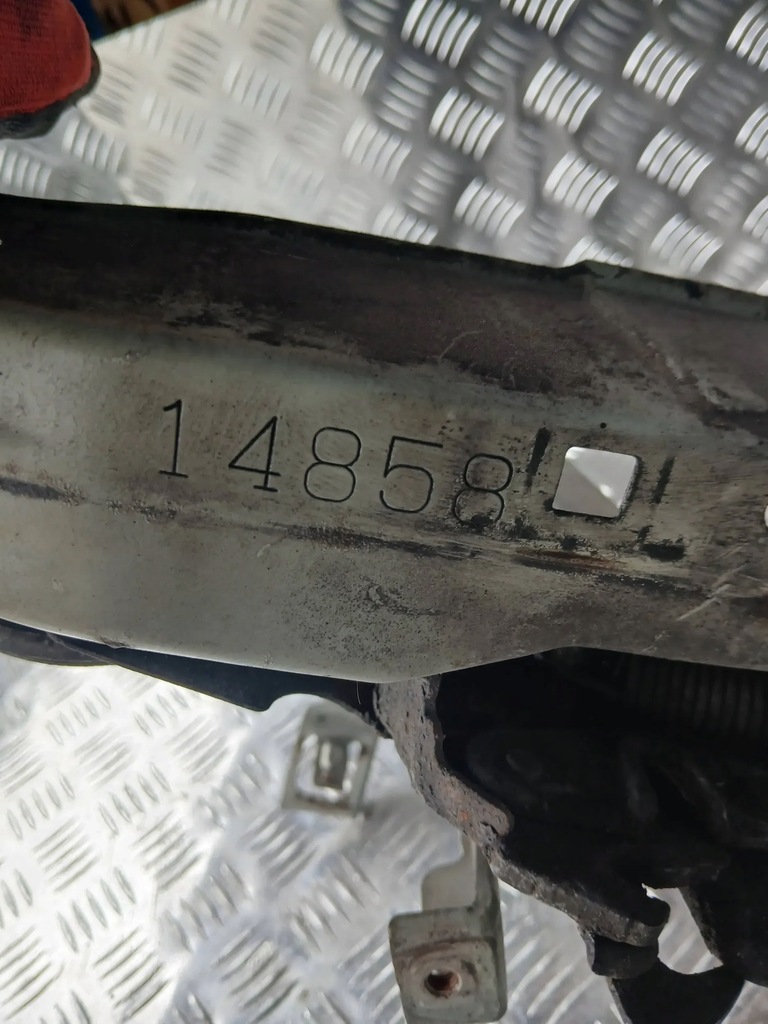 фото №10, Toyota avensis t250 pas передній верхній підсилювач верхній 2005