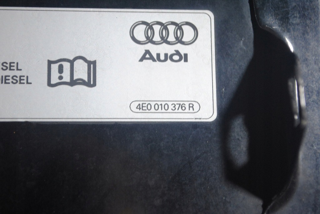 фото №5, Крышка заливной топлива 4e0010376r audi a4 b7 3.0