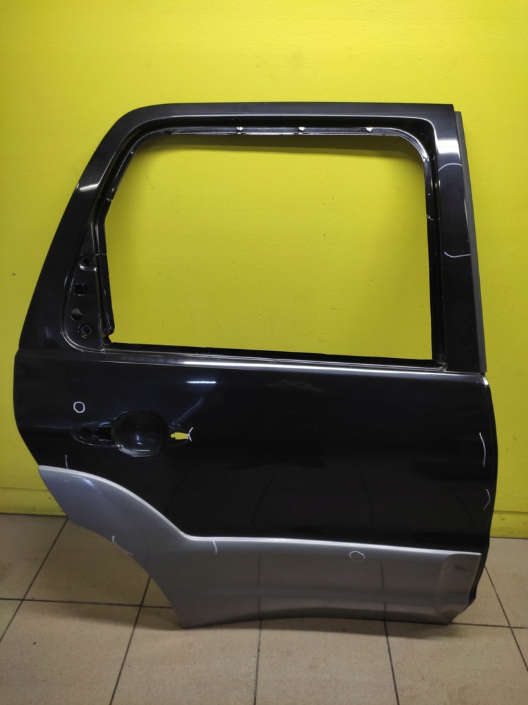 фото №1, Mazda tribute дверь правый задняя