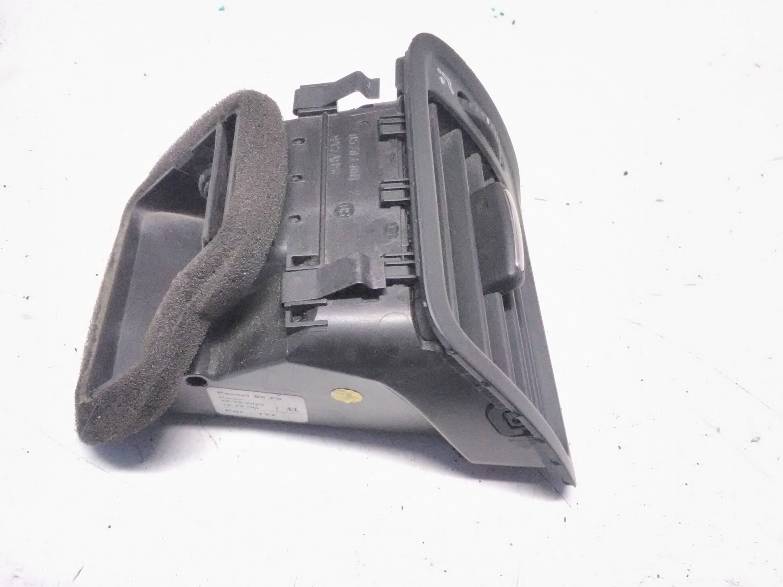 фото №5, Решітка обдув 3c1819701e volkswagen passat b6