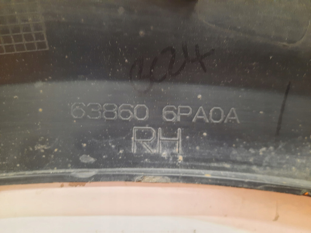 фото №7, Nissan juke ii 19- молдинг крыла перед правый 638606a0a